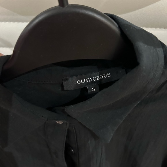 Linen button down - Picture 2 of 2